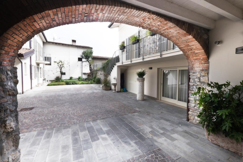 Corte Elvira Manerba del Garda Exteriér fotografie